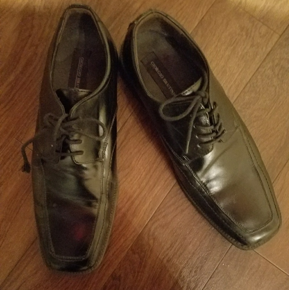 Men's Leather Dress Shoes. *BEAUTIFUL*